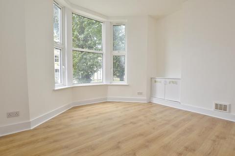 1 bedroom flat for sale, Ham Park Road, Forest Gate