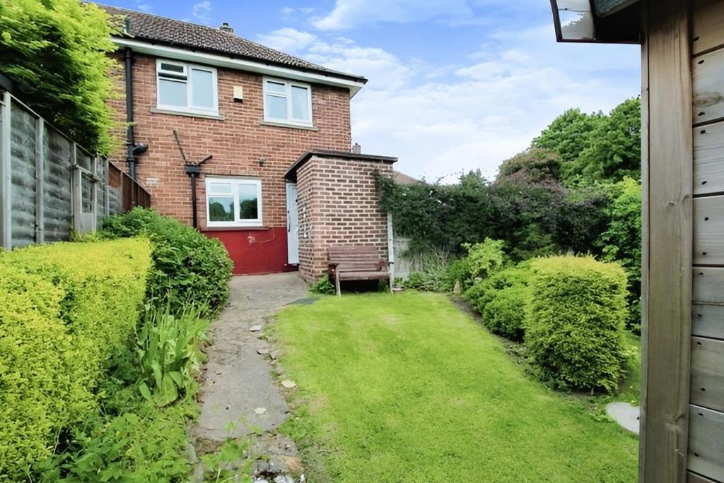 St. Johns Road, Swinton, 2 bed townhouse for sale £145,000