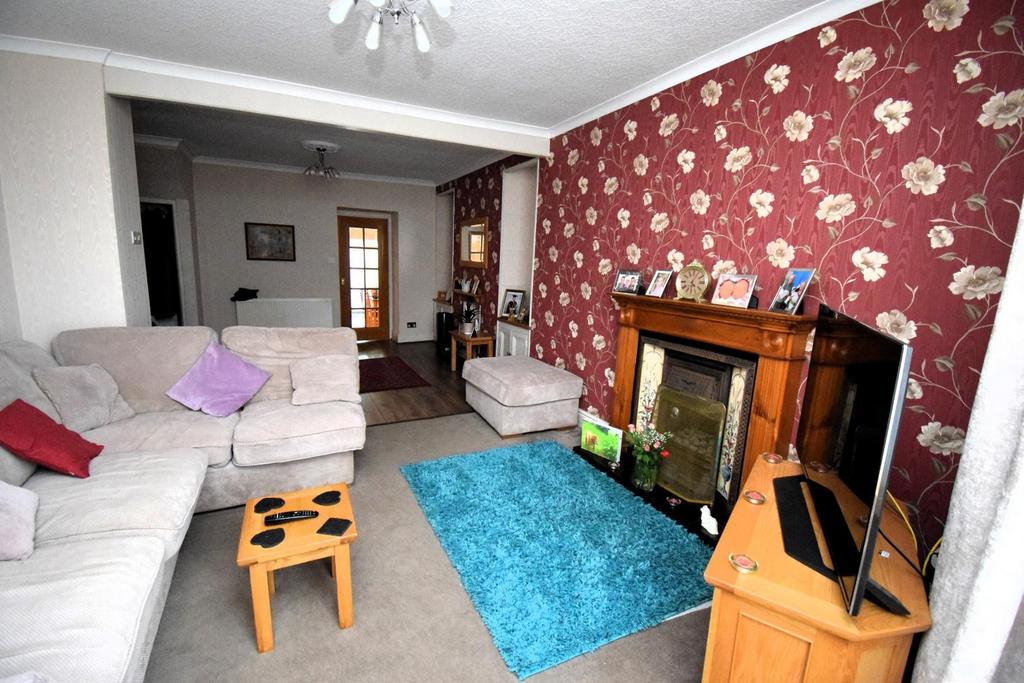Living Room 2.JPG