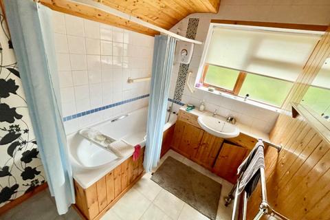 73 The Avenue, Nunthorpe, Middlesbrough, TS7 0AB