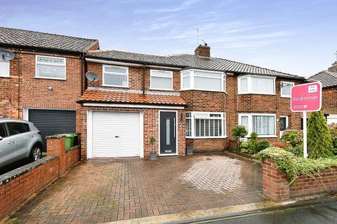 3 bedroom semi-detached house for sale - Anthea Drive, York, YO31