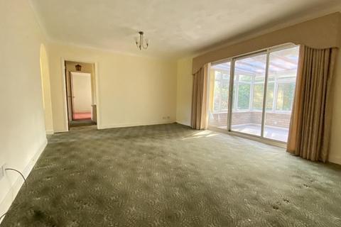 8 Bracken Close, Ashley Heath, Ringwood, BH24 2HF