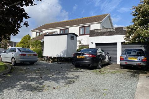 5 bedroom detached house for sale, Gorsewood Drive, Hakin, Milford Haven, Pembrokeshire, SA73