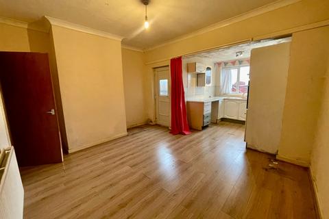 2 bedroom terraced house for sale, Tithe Barn Street, Westhoughton, Bolton, Lancashire, BL5