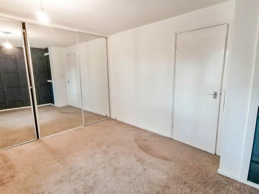 Coleshill Heath Road, chelmsley wood, Birmingham, B37 7HX 1 bed flat for sale £100,000