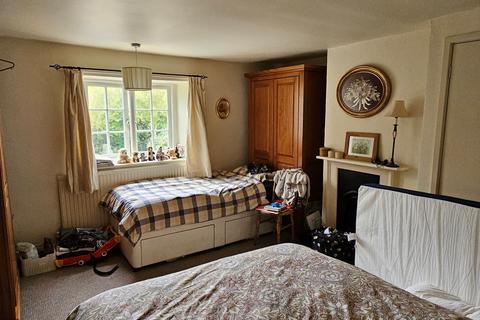 3 bedroom semi-detached house for sale - Swanhaven, Fakenham Road, East Bilney, Norfolk, NR20 4HT
