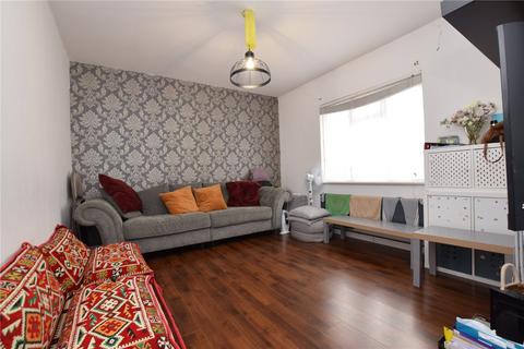 2 bedroom maisonette for sale, Manor Square, Dagenham, RM8