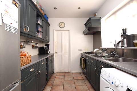 2 bedroom maisonette for sale, Manor Square, Dagenham, RM8