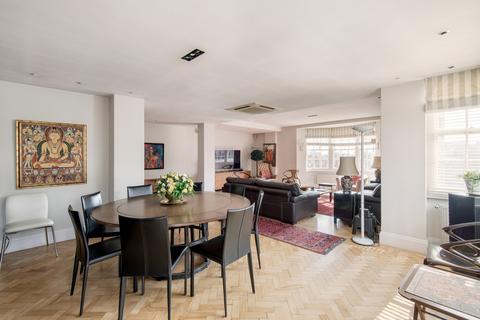 4 bedroom apartment for sale, Upper Grosvenor Street, London, W1K 2
