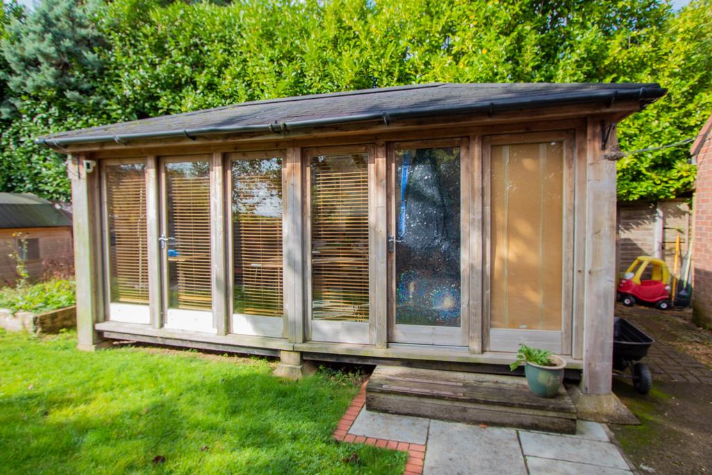 Summer house/Office