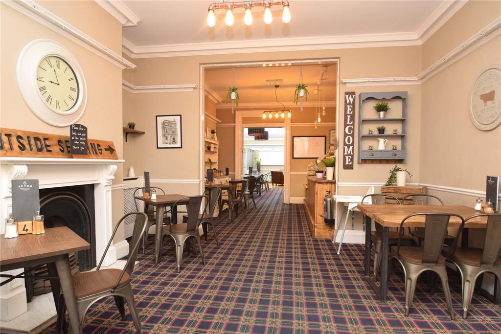 York Place, Scarborough, North Yorkshire, YO11 Restaurant for sale £65,000