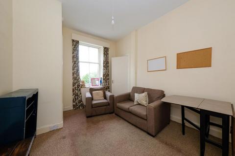 3 bedroom flat for sale, 20 (3F1) Spottiswoode Road, Edinburgh, EH9 1BQ