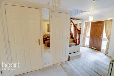 5 bedroom detached house for sale, Edgeley Close, Leicester