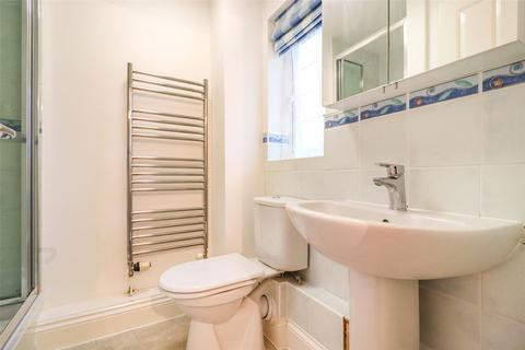 9 Bromfield Place, Fleet, GU51 1EU