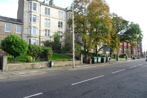 2 bedroom flat to rent, Perth Road, West End, Dundee, DD2