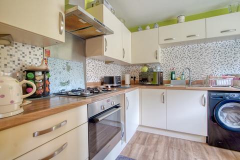 84 Grove Gate, Staplegrove, Taunton, TA2 6DF