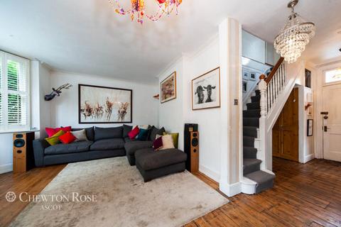 4 bedroom detached house for sale, London Road, Ascot