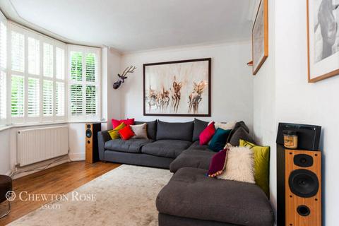 4 bedroom detached house for sale, London Road, Ascot