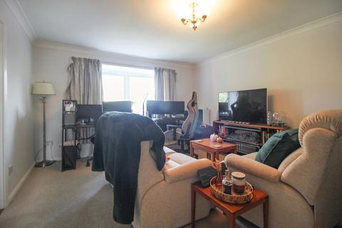 Flat 18, Dukes Mill Broadwater Road, Romsey, SO51 8PJ