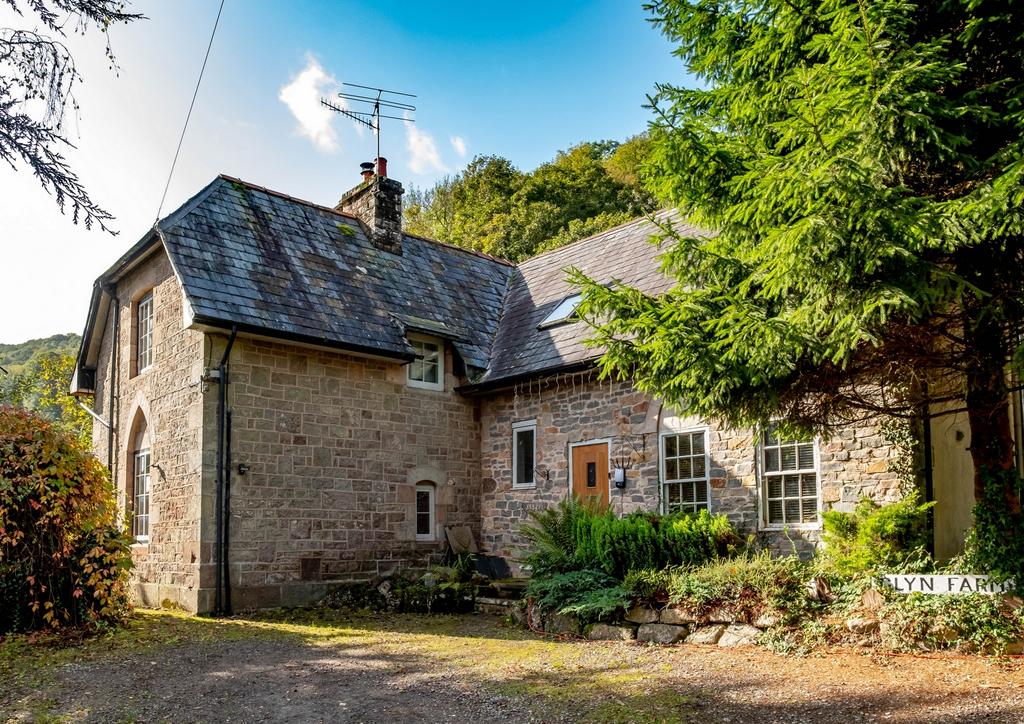 Glyn Farm, Llandogo, NP25 4 bed house for sale £740,000