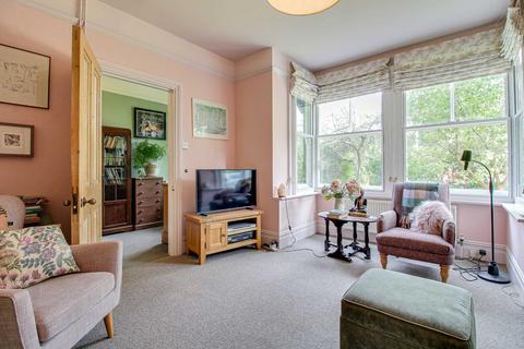 4 bedroom semi-detached house for sale, Station Road, Plumpton Green