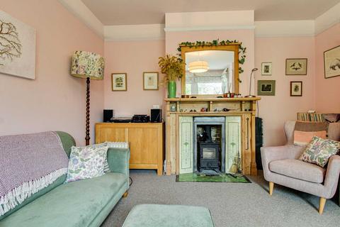 4 bedroom semi-detached house for sale, Station Road, Plumpton Green