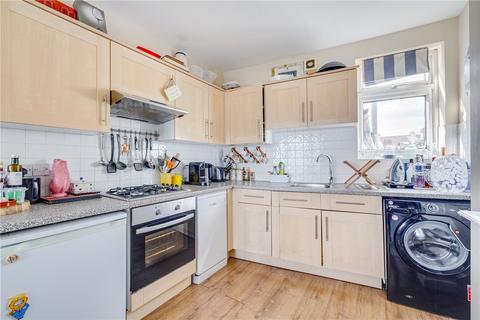 3 bedroom apartment to rent, Townmead Road, London, SW6