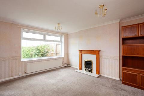 2 bedroom semi-detached bungalow for sale - Westholme Drive, York, YO30