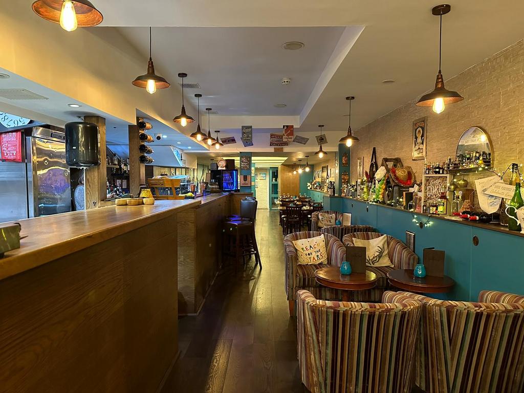 Restaurant for sale in NW2