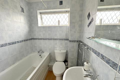 1 The Wheatbutts, Eton Wick, Windsor, SL4 6JH