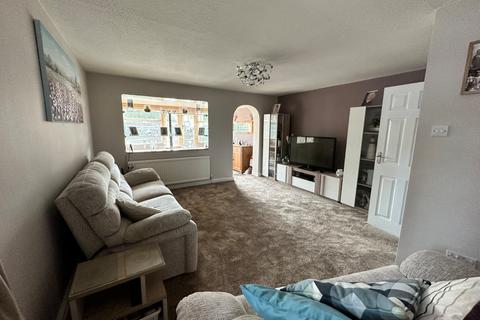 1 The Wheatbutts, Eton Wick, Windsor, SL4 6JH