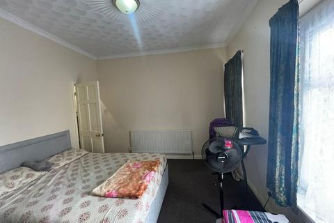 3 bedroom terraced house for sale - Medlicott Road, Sparkbrook