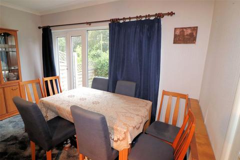 100 Bexley Road, Erith, DA8 3SP