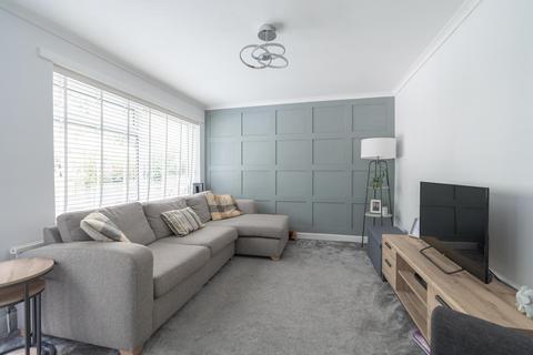 140 Abbey Road, Macclesfield, SK10 3PA