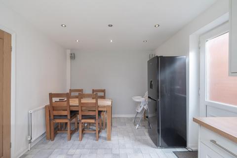 140 Abbey Road, Macclesfield, SK10 3PA