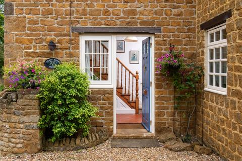 3 bedroom village house for sale - School Lane, Warmington, Banbury, Warwickshire, OX17