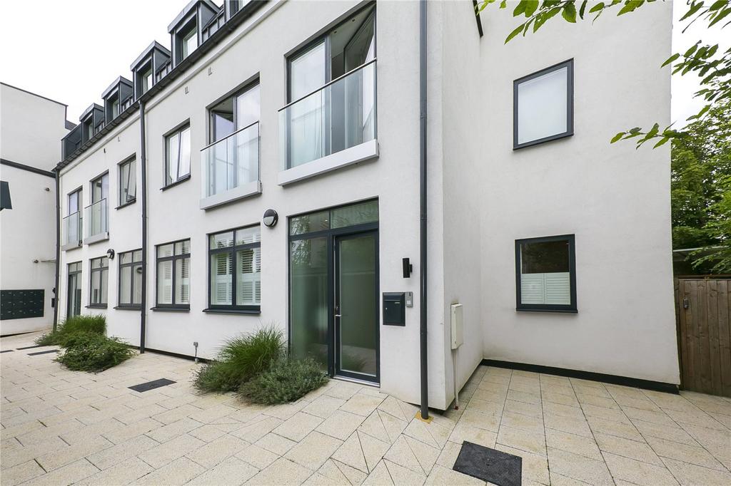 Bardolph Road, Richmond, TW9 2 bed apartment for sale £599,950