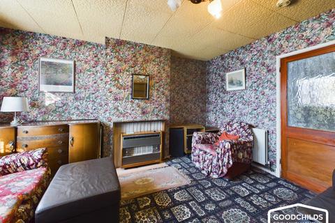 60 Kirkstall Crescent, Walsall, WS3 2SR