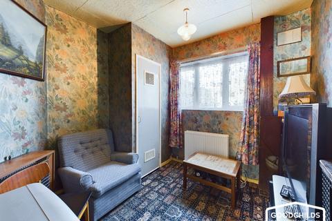 60 Kirkstall Crescent, Walsall, WS3 2SR