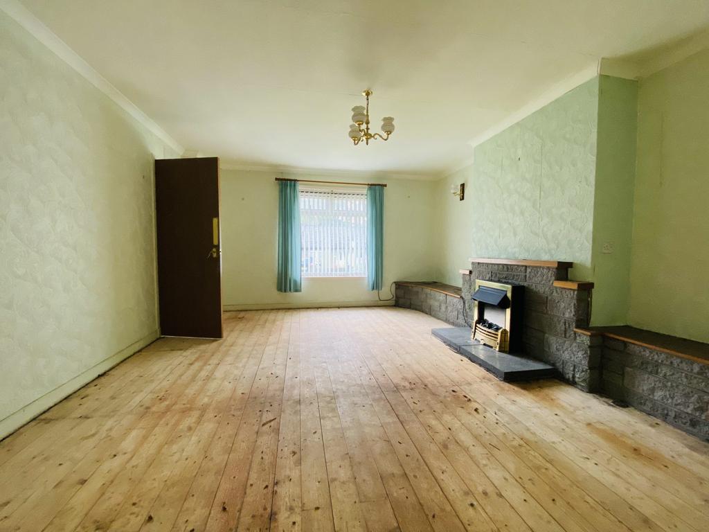 6 Kindar Drive, New Abbey, DG2 8 DA - Braidwoods S