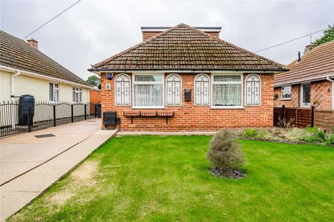 3 bedroom bungalow for sale, Emfield Road, Grimsby, Lincolnshire, DN33