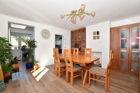 30 Blenheim Road, Sutton, SM1 2PX