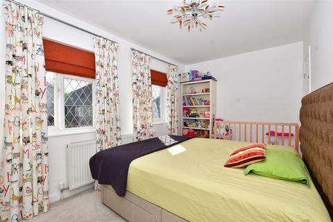 30 Blenheim Road, Sutton, SM1 2PX