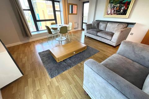 2 bedroom apartment to rent, Baltic Quay, Mill Road