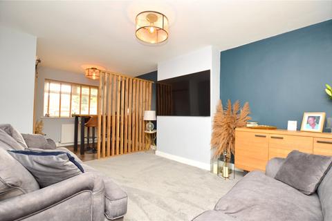 3 bedroom semi-detached house for sale, Swinnow Road, Leeds, West Yorkshire