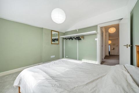 109c Tressillian Road, London, SE4 1XZ