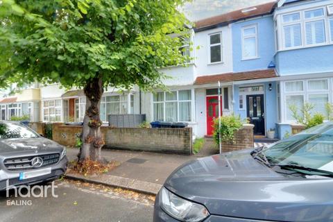 3 bedroom terraced house for sale - Derwent Road, London