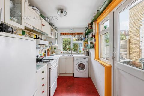 30 Harrow View Road, London, W5 1LZ