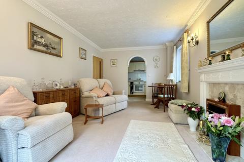 2 bedroom flat for sale - Flat 33, Milton House, Newton Abbot