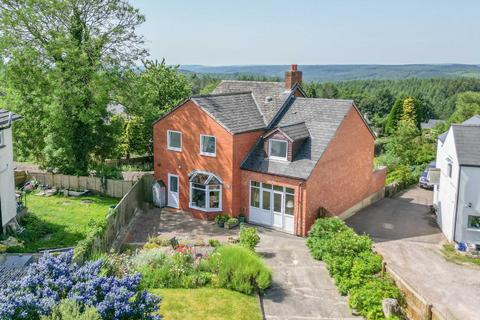 5 bedroom detached house for sale, Forest Road, Ruardean